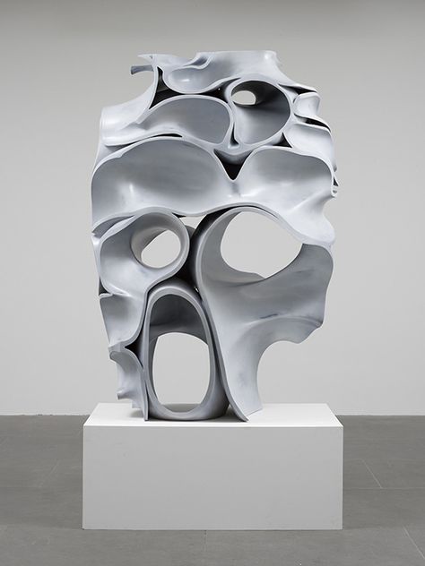 Tony Cragg, Lisson Gallery, Skull Sculpture, Drukarka 3d, Sculpture Projects, Sculpture Ideas, Steel Sculpture, Pottery Sculpture, Contemporary Sculpture