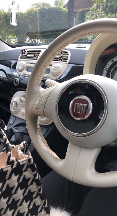 Beige Fiat 500, Fiat 500 Beige, Fiat 500 Accessories, Fiat 500 Interior, Fiat 500c, Car Aesthetics, Girly Car Accessories, Houses In France, Fiat Cars