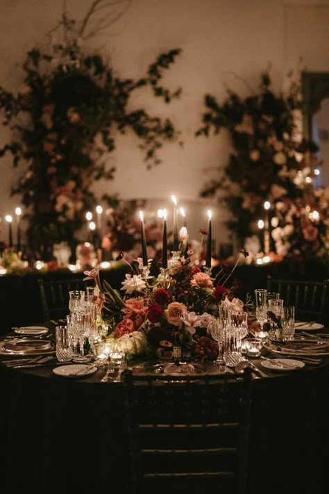 Winter Wedding Table Decorations, Moody Wedding Decor, Dark Romantic Wedding, Dark Wedding Theme, Winter Wedding Table, All Hallows Eve, Goth Wedding, Dark Wedding, Moody Wedding