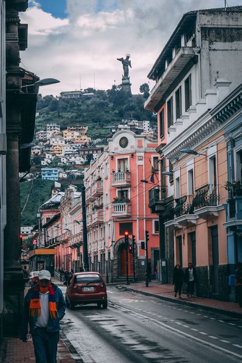 Cuenca Ecuador Aesthetic, Quito Ecuador Aesthetic, Latin America Aesthetic, Ecuador Aesthetic, Ecuador Photography, America City, Latin America Travel, Cuenca Ecuador, Ecuador Travel