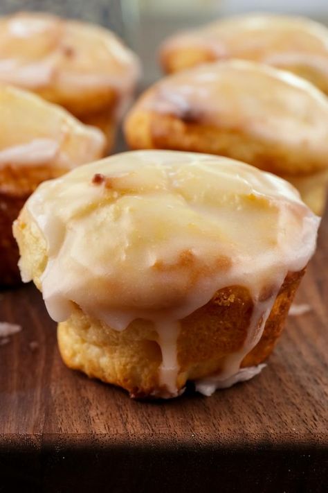 BEST Keto Muffins! Low Carb Keto Fathead Dough Lemon Muffin Idea – Quick & Easy Ketogenic Diet Recipe – Beginner Keto Friendly – Snacks – Desserts – Breakfast Keto Lemon Cream Cheese Muffins, Keto Fathead Dough, Keto Friendly Snacks, Lemon Muffin Recipes, Low Carb Muffin Recipes, Keto Muffin Recipe, Keto Muffins, Fathead Dough, Fructose Free