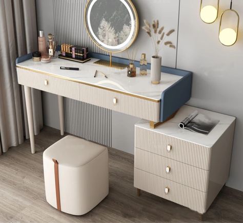 Dressing Table Design Bedrooms, Room Cool Ideas, Marble Dresser, Modern Luxury Bedroom Furniture, Dressing Table Room, Feminine Apartment, Wooden Bed Side Table, Bed Side Table Design, Art Deco Style Interior