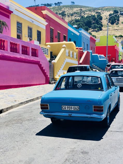 Bo Kaap, Cape Town Uct Cape Town Aesthetic, Cape Town Vacation, Bo Kaap Cape Town Photoshoot, Dream Community, Africa Aesthetic, Bo Kaap Cape Town Colorful Houses, Cape Town Bo Kaap, Bo Kaap Cape Town, Uct Cape Town