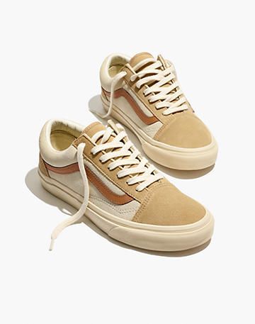 728f206c2a01bf572b5940d7d9a8fa4cdesc49981702ri Shose Design, Vans Wallpaper, White Vans, Clothing Inspiration, Womens Shoes High Heels, Vans Sneakers, Comfy Shoes, Nike Sneakers, Vans Old Skool