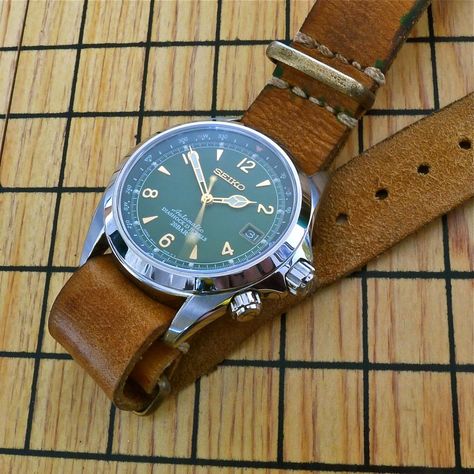 CB Straps leather NATO Seiko Sarb, Seiko Alpinist, Nice Watch, Seiko Diver, Mens Watches Popular, Seiko Mod, Seiko Watch, Field Watches, Skeleton Watches