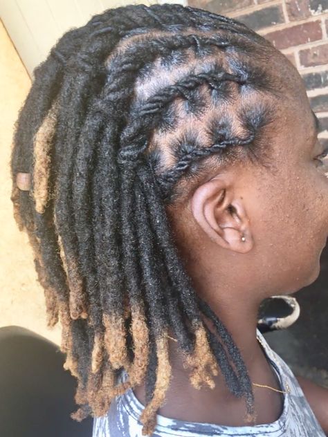 Locs Hairstyles For School, Neck Length Loc Styles, Retwist Styles, Retwist Locs, Hair Theory, Loc Twist, Loc Colors, Loc Retwist, Short Dreadlocks Styles