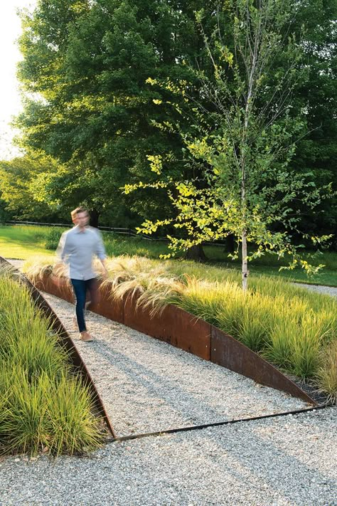 Garden With Stones, Landscape Gravel, Contemporary Landscape Design, Gravel Path, Modern Landscape Design, Park Landscape, Landscape Architecture Design, Garden Architecture, Garden Pathway