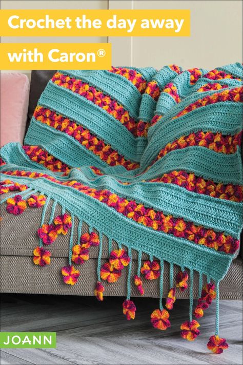 Adding Fringe To Crochet Blanket, Floral Afghan Crochet Patterns, Crochet Blanket Tutorial, Crochet Blanket Pattern Easy, Crocheted Blanket, Flowers Crochet, Easy Crochet Blanket, Crochet Patterns Free Blanket, Blanket Patterns