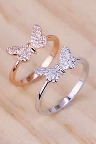 خواتم خطوبة, Hand Jewelry Rings, Bff Jewelry, Diy Ring, Pretty Jewelry Necklaces, Gold Rings Fashion, Jewelry Accessories Ideas, Girly Accessories, Classy Jewelry