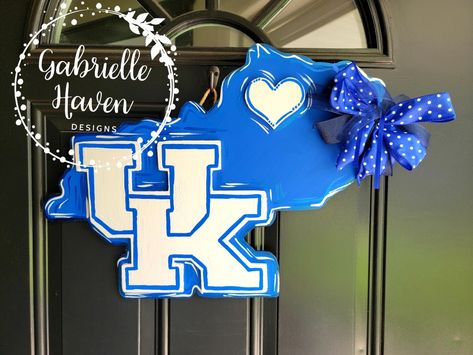 www.etsy.com/shop/GHDOORHANGERSSIGNS Kentucky Wildcats, Porch Signs, Yard Signs, Handmade Wood, Door Hanger, Door Hangers, Wild Cats, Hanukkah Wreath, Send Me A Message