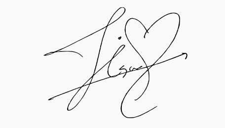 Isabella Signature Ideas, Fancy Signatures, Aesthetic Signature Ideas, Fancy Handwriting, Group Names Ideas, Fancy Writing, Pretty Handwriting, Hand Lettering Worksheet, Signatures Handwriting