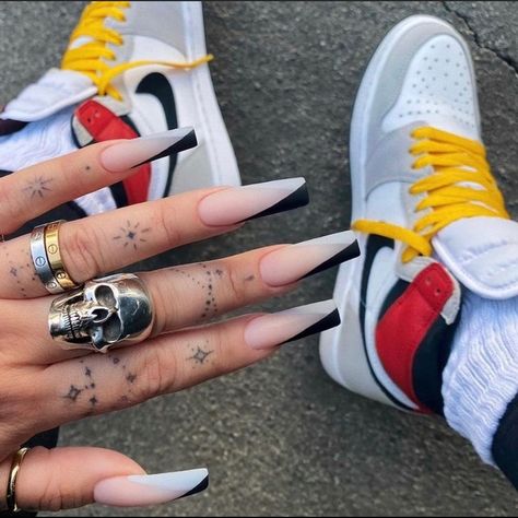 Ourfa Zinali, Faded Nails, Milky Nails, Long Acrylic Nail Designs, Baddie Nails, Edgy Nails, Cute Acrylic Nail Designs, Long Acrylic Nails Coffin, Black Nail