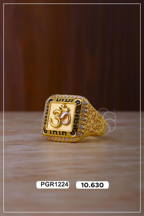 Gold Ring For Men Design Latest, Man Ring Design Gold, Gold Ring Designs For Men, Ring Designs For Men, Groom Jewellery, Gents Gold Ring, Latest Gold Ring Designs, Emerald Stone Rings, Gold Necklace For Men