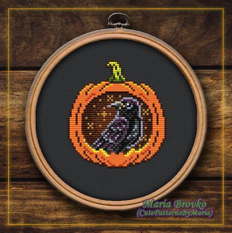 CutePatternsByMaria - Etsy Nerd Crafts, Geek Crafts, Halloween Cross Stitches, Quick Stitch, Beaded Cross Stitch, Perler Bead Patterns, Cross Stitch Art, Cross Stitch Designs, Simple Patterns