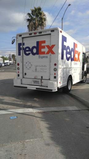 Another wonderful parking job down the street from a local FedEx driver. Fedex Car Broke Down, Fedex Accident Proof, Fedex Delivery Package Format, Fedex Delivery Package, Broken Iphone Screen, Tire Pictures, Broken Iphone, Car Delivery, Mechanical Workshop