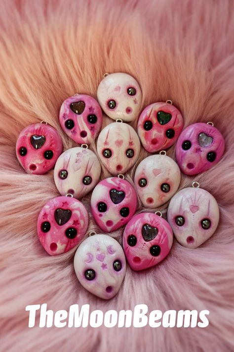 Clay Alien, Clay Necklace Pendant, Micro Pig, Pink Alien, Alien Necklace, Alien Crafts, Kandi Cuff Patterns, Website Layouts, Micro Pigs