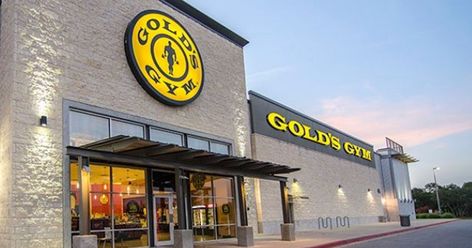 Gym Exterior Design, Gold's Gym, Commercial Signs, Free Samples By Mail, Gym Interior, Design Café, Exterior Signage, Gym Logo, Window Graphics