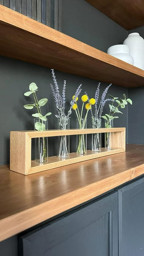 DIY Flower Holder or Propagation Station in 2022 | Diy crafts for home decor, Diy plants decor, Centre table living room Diy Flower Holder, Crafts For Home Decor, Propagation Station, Diy Halloween Decor, Carpentry Diy, Craft Room Decor, Plants Decor, Scrap Wood Projects, Diy Crafts Room Decor