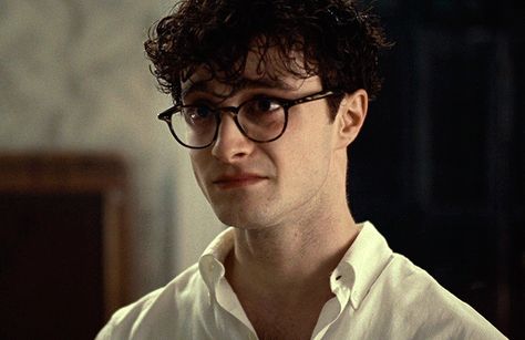 Daniel Radcliffe Movies, Kill Your Darlings, Daniel Radcliffe Harry Potter, Allen Ginsberg, Harry Potter Wizard, Actors Funny, Harry Potter Artwork, Harry Potter Gif, Harry James