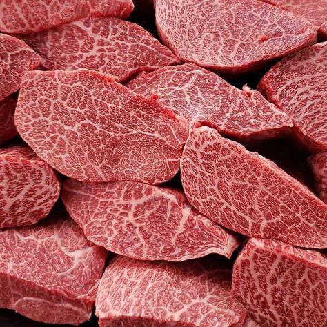 Wagyu A5, Meat Texture, Wagyu Meat, Chuck Tender, A5 Wagyu, Tokyo Food, Japanese Beef, Cooking The Perfect Steak, Tokyo Restaurant