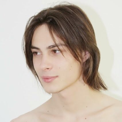 botgiat non (18-19t ?) Michael Tintiuc, Long Hair, Character Design, Style Inspiration, Long Hair Styles, Models, Celebrities, Hair, Design