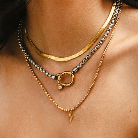 Lightning Pendant, Mixed Metal Necklace, Horseshoe Necklace, Layered Necklace Set, Metal Necklace, Waterproof Jewelry, Pearl Chain, Chain Choker, Custom Necklace