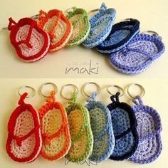 Crochet Flip Flops, Crochet Mobile, Confection Au Crochet, Crochet Needles, Crochet Diy, Crochet Keychain, Unique Birthday Gifts, Crochet Slippers, Crochet Basics