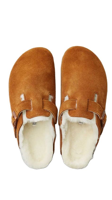 Crunchy Clothes, Cheatin Snakes, Birkenstock Clogs Outfit, Boston Aesthetic, Boston Shearling, Birkenstock Clog, Clogs Outfit, Boston Clogs, Shoes 2021