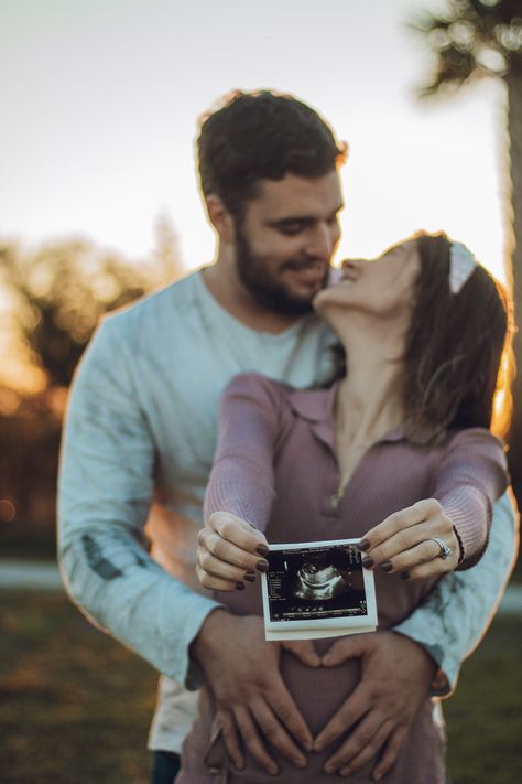 Picture With Ultrasound Photo Ideas, Maternity Couple Poses With Ultrasound, Ultrasound Couple Photos, Ultrasound Reveal Pictures, Maternity Photoshoot With Ultrasound, Photo With Ultrasound Pic, Ultrasound Pictures Photoshoot, Maternity Poses With Ultrasound, Maternity Shoot Ultrasound