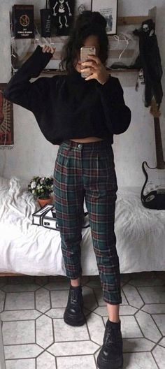 Grunge Outfits Fall, Fall Outfits Edgy, Nyc Fall Outfits, Fall Outfits For Teen Girls, Look Grunge, Boys Fall Outfits, Simple Fall Outfits, Outfit Chic, Fall Outfits For Work