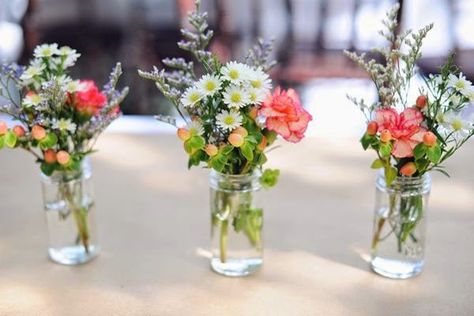 Mason Jar Flower Arrangements, Flowers And Greenery, Mason Jar Flowers, Flowers In Jars, Flower Meanings, Ideal Wedding, Park Weddings, Table Flowers, Flower Centerpieces