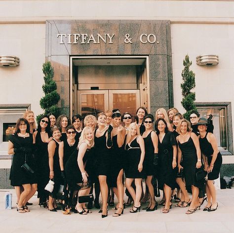 Bridal Shower Breakfast At Tiffanys, Audrey Hepburn Party, Bridal Shower Breakfast, Breakfast At Tiffany's Dress, Breakfast At Tiffany's Bridal Shower, Breakfast At Tiffanys Party Ideas, Tiffany Themed Bridal Shower, Roman Photography, Tiffany Birthday Party