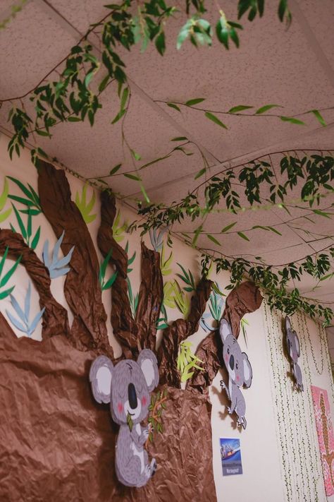 Zoomerang Vbs Decor, Zoomerang Vbs Decorating Ideas, Outback Decorations, Australia Vbs Decorations, Vbs Diy, Zoomerang Vbs, Arctic Vbs, Vbs Jungle, Australian Decor