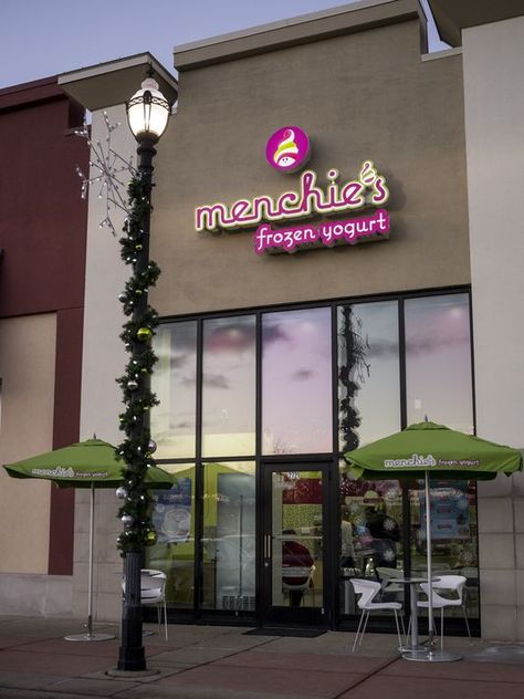 Menchie's, East Lansing, MI Yogurtland Aesthetic, Menchies Frozen Yogurt Aesthetic, Sweet Frog Frozen Yogurt Aesthetic, Frozen Yogurt Aesthetic, Menchies Frozen Yogurt, Frozen Yogurt Shop Aesthetic, Sweet Frog, East Lansing, Frozen Yogurt Shop