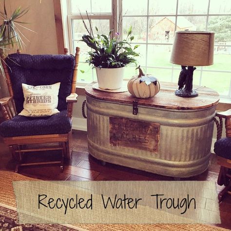 ~Irishman Acres~: Our Recycled Water Trough: an Update and How-To Diy Daybed, Deco Champetre, Water Trough, House Design Ideas, Western Homes, Western Decor, Farmhouse Living, Repurposed Furniture, Decor Rustic