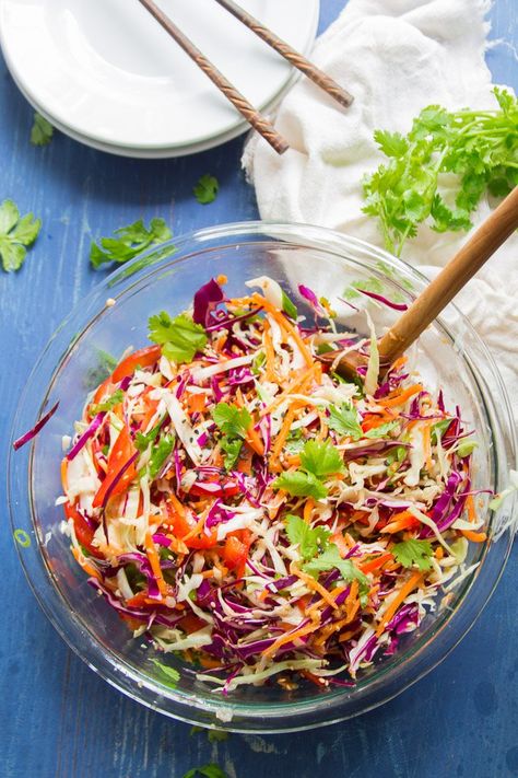 Ginger Slaw, Asian Slaw Recipe, Slaw Salad, Asian Coleslaw, Sesame Ginger Dressing, Asian Slaw, Sesame Ginger, Vegan Side Dishes, Slaw Recipes