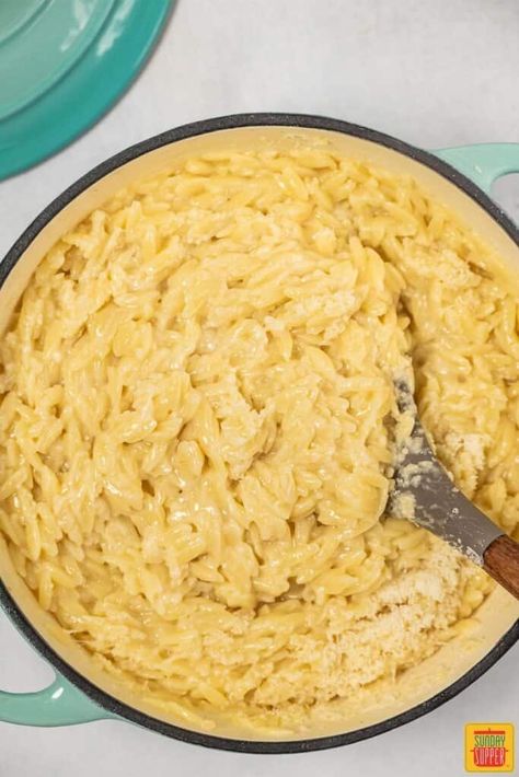 Cheesy Orzo Risotto Recipe - Sunday Supper Movement Orzo Pastina Recipe, Orzo Marinara, Hot Orzo Recipes, Pastina Recipes With Orzo, Cheese Orzo Recipes, Orzo Pastina, Cheesy Risotto Recipes, Creamy Orzo Recipes, Orzo Risotto