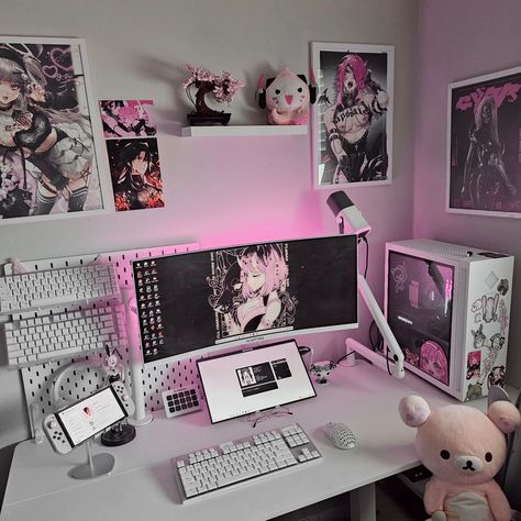 𝖘𝖊𝖙𝖚𝖕 𝖚𝖕𝖉𝖆𝖙𝖊 - for october 🖤🌸 I finally got a shelf above my pc for some stuff to go up there! And for once, I am motivated to push content out since work is slowing down >< do you like the pink, white, & black? #pink #kpop #rilakuma #anime #logitechg #pastelpink #gamingsetup #pinkaesthetics #otaku #pinkgaming #nintendoswitch #overwatch2 Black And Pink Gamer Setup, Black And White Setup, Azey Cosplay, Pink Desk Setup, Otaku Aesthetic, Pc Ideas, Gaming Desk Setup, Setup Gamer, Computer Gaming Room