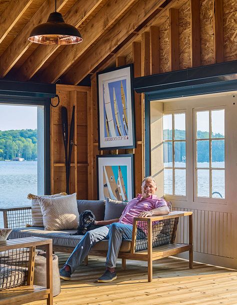 House & Home - Inside A Classic Muskoka Cottage Designed By Lisa Worth Muskoka Cottage, Maine Cottage, Clapboard Siding, Lakeside Living, Style Cottage, Cottage Cabin, Lake Cottage, Island House, New York Apartment