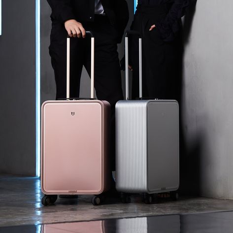 TUPLUS Aluminum Carry-on (20'') #luggage, #modern, #travel Rimowa Luggage, Luggage Design, Bar Fancy, Carryon Luggage, Travel Security, Packing Luggage, Best Carry On Luggage, Travel Gadgets, Carry On Suitcase