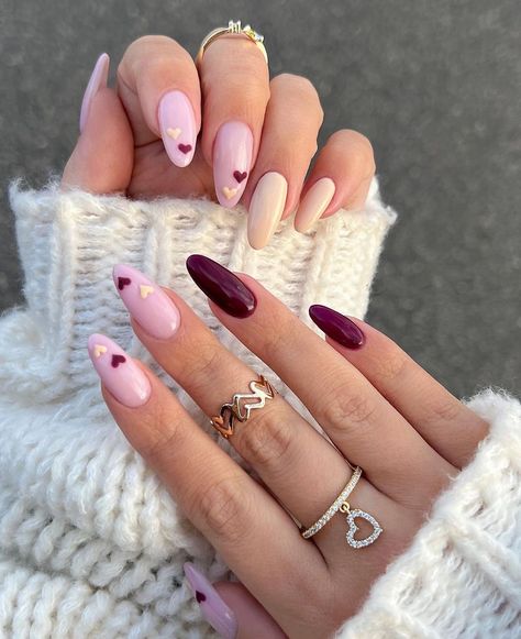 Heart Nail Designs, Acrylic Toe Nails, Casual Nails, Heart Nails, Fall Nail, Chic Nails, Valentine's Day Nails, Nail Polishes, Valentines Nails