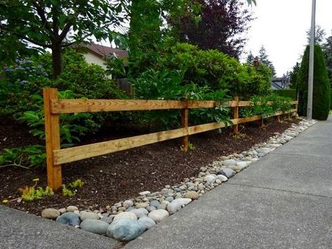 how to build a two rail wood fence, 4 Finish the fence Easy Fence, Wood Fence Design, Split Rail Fence, Diy Fence, Building A Fence, Front Yard Fence, Rail Fence, Diy Pergola, Wooden Fence