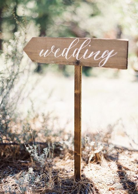 Wedding Directional Sign with Post by Mulberry Market Design I remember a few years back when I was helping plan my beautiful friend Heidi’s wedding. She was looking for an elegant rustic/gar… Creative Wedding Sign, Wedding Direction Signs, Wood Wedding Signs Rustic, Wedding Directions, Deco Champetre, Wedding Signs Diy, Wooden Wedding Signs, Wood Wedding Signs, Rustic Wedding Signs