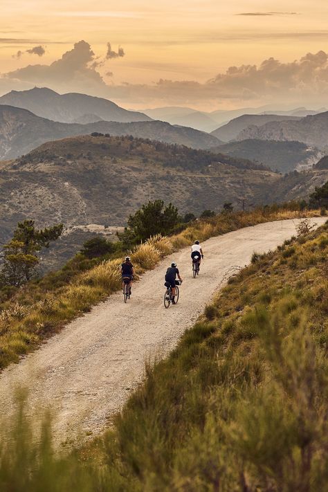 Road Cycling Aesthetic, Road Bike Aesthetic, Mountain Biking Aesthetic, Mountain Bike Aesthetic, Bike Road Trip, Cycling Aesthetic, Gravel Biking, Christiania Bike, Biking Aesthetic