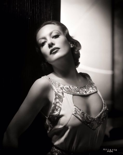 1930s Glam, Golden Hollywood, George Hurrell, 1930's Style, Vintage Hollywood Glamour, Sunset Blvd, Hollywood Studio, Hollywood Icons, Joan Crawford