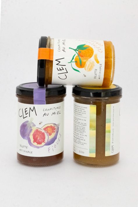 Painting Editorial, Packaging Design Illustration, Graphic Designer Branding, Jam Jar Labels, Organic Food Logo, Jam Packaging, Food Logo Design Inspiration, Honey Packaging, Fruit Packaging