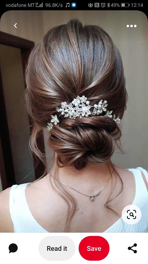 Bride Updo, Wedding Hairstyles For Medium Hair, Half Up Half Down Hair Prom, Wedding Hairstyles Medium Length, Wedding Hair Up, Romantic Wedding Hair, Bridal Hair Buns, Bridal Hair Updo, Wedding Hairstyles Half Up Half Down