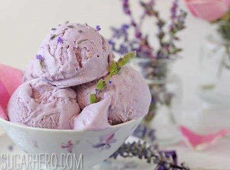 Rose Ice Cream, Honey Ice Cream, Ice Cream Ideas, Lavender Ice Cream, Flower Recipes, Lavender Recipes, Gluten Free Candy, I Scream For Ice Cream, Quick Food