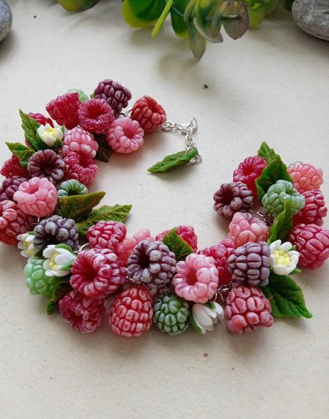 Berry Bracelet, Cherry Bracelet, Polymer Clay Kunst, Bracelets Cute, Food Necklace, Fruit Necklace, Birthday Accessories, Fruit Jewelry, Accessory Jewelry