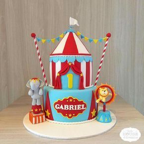 circus cake Circus 1st Birthday Cake, Circus First Birthday Cake, Circus Theme Cake 1st Birthdays, Carnival Theme Cake 1st Birthdays, Carnival Birthday Cake Ideas, Circus Themed Cake, Carnival Cake Ideas, Circus Cake Ideas, Circus Party Cake